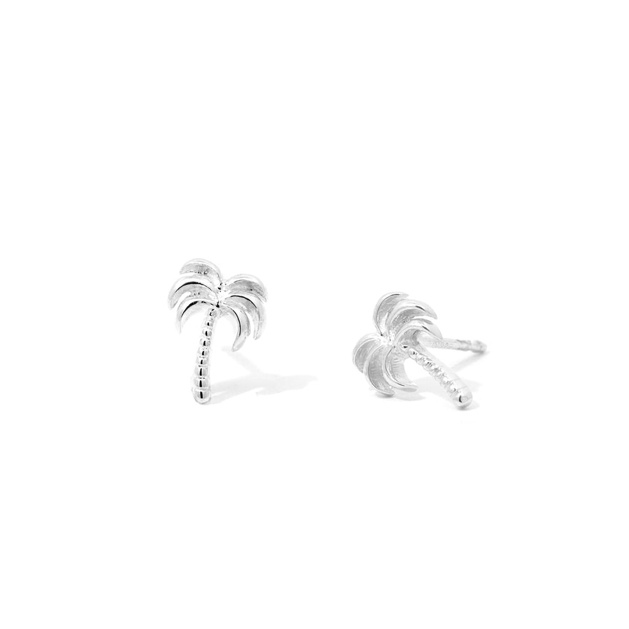 Loytee Studs Earrings SE32967