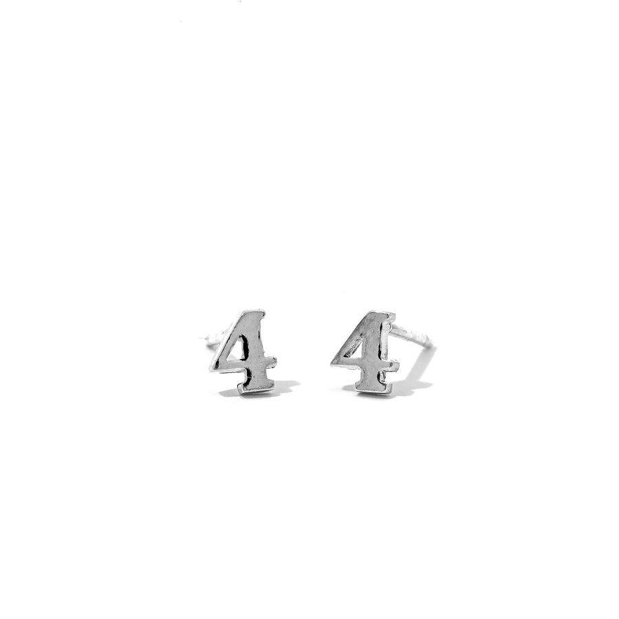 Loytee Studs Earrings SE33440